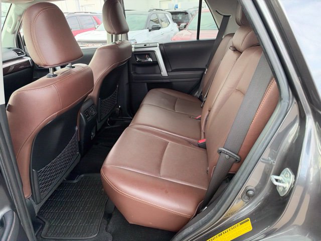 Used 2022 Toyota 4Runner Limited AWD/4WD image 7