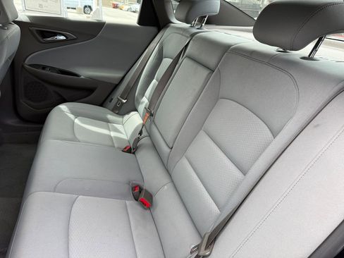 Used 2024 Chevrolet Malibu LT FWD image 25