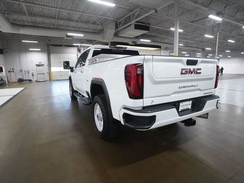 Used 2024 GMC Sierra 2500 Denali w/ Denali Reserve Package AWD/4WD image 29