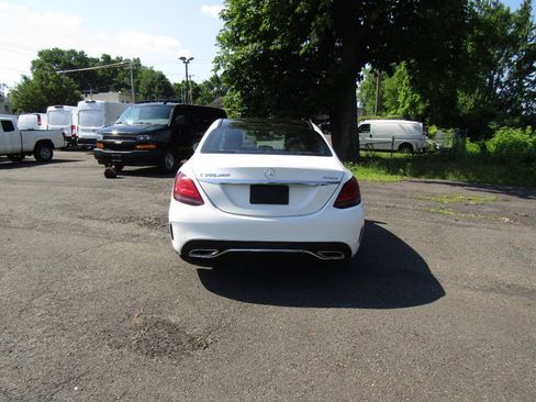 Used 2020 Mercedes-Benz C 300 4MATIC Sedan image 5