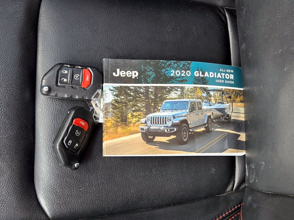 Used 2020 Jeep Gladiator Rubicon AWD/4WD image 13