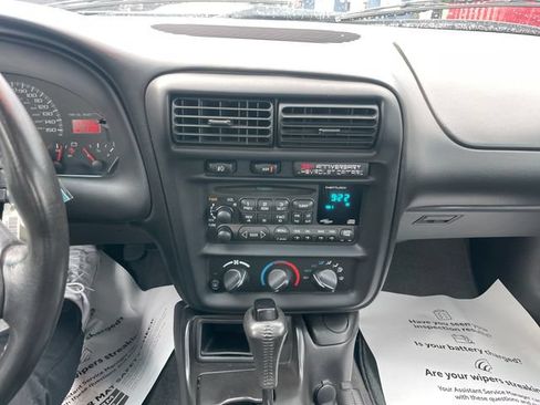 Used 2002 Chevrolet Camaro Z28 w/ SS Performance/Appearance Pkg RWD image 12