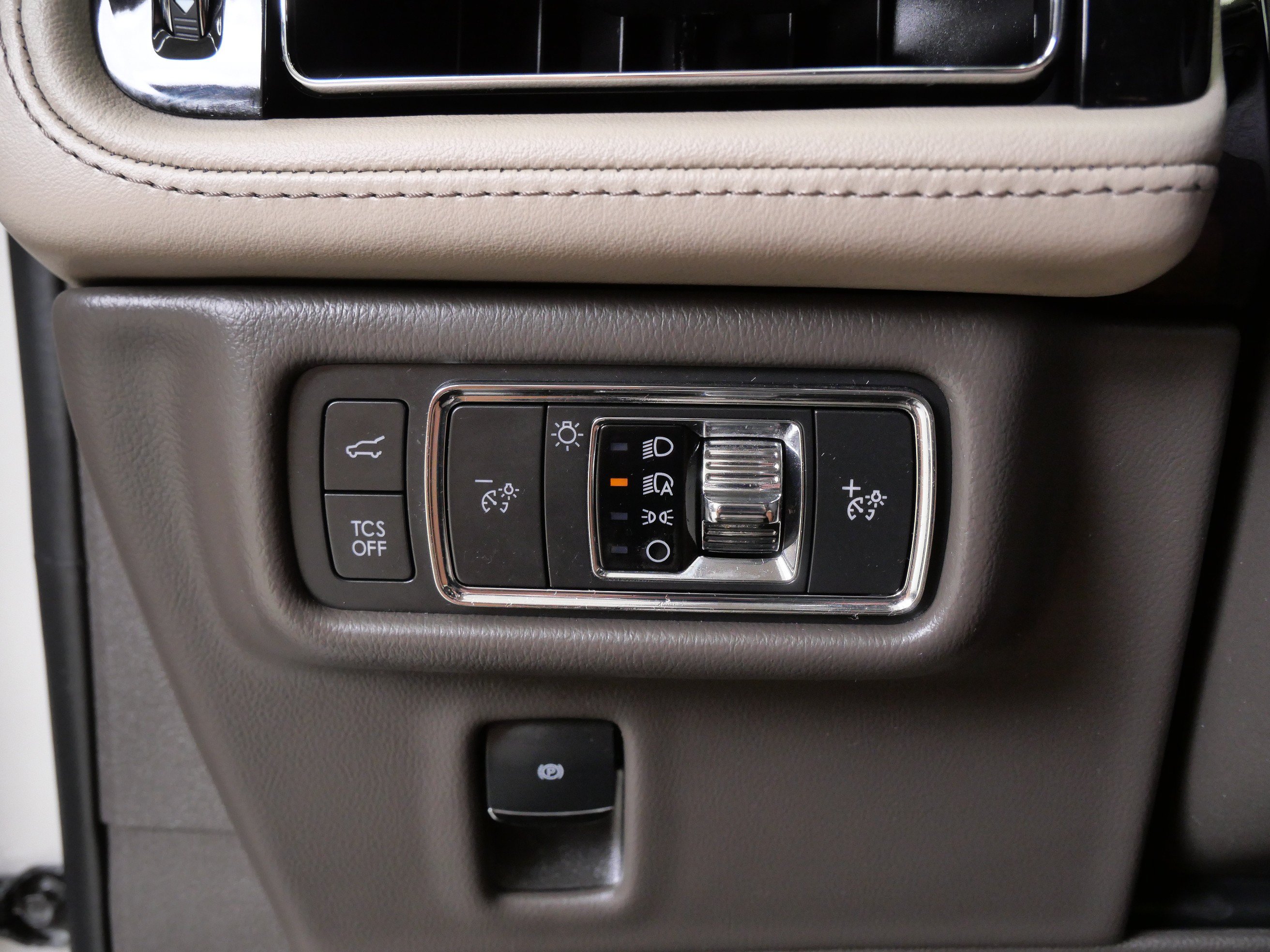 Used 2022 Lincoln Nautilus Reserve w/ Luxury Package AWD/4WD image 29