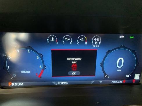 Used 2025 Ford F150 Lariat w/ Equipment Group 501A Mid AWD/4WD image 22