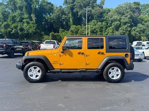 Used 2014 Jeep Wrangler Unlimited Sport w/ Quick Order Package 24S AWD/4WD image 3