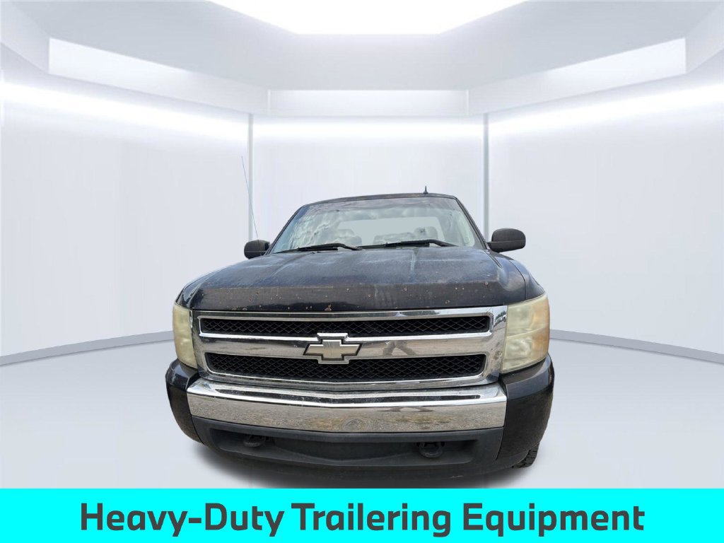 Used 2008 Chevrolet Silverado 1500 LT w/ All Star Edition AWD/4WD image 2