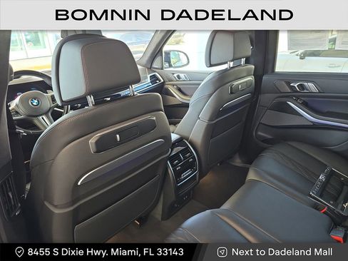 Used 2023 BMW X7 M60i w/ Executive Package image 17