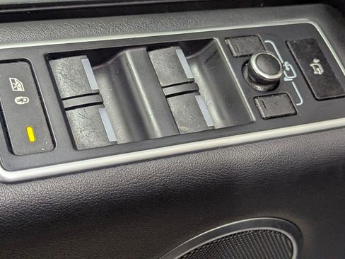 Used 2014 Land Rover Range Rover Long Wheelbase Supercharged image 22