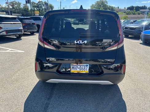 Certified 2025 Kia Soul S FWD image 6