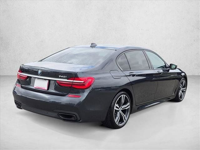 Used 2016 BMW 740i RWD image 5