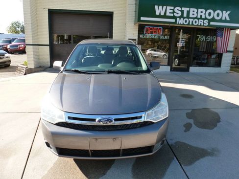 Used 2009 Ford Focus SE image 7