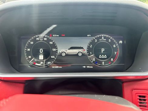 Used 2020 Land Rover Range Rover Sport HST image 9