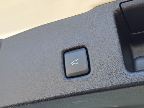 New 2026 Ford Escape ST-Line w/ Tech Pack #1 image 9