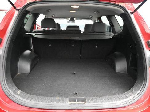 Used 2022 Hyundai Santa Fe SE AWD/4WD image 25