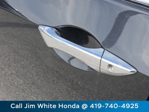 Used 2011 Acura TSX Sedan FWD image 17