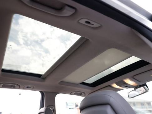 Used 2010 Mercedes-Benz GLK 350 2WD w/ Multimedia Pkg image 27