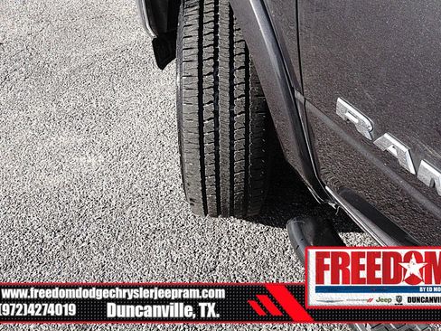 Used 2022 RAM 2500 Laramie AWD/4WD image 42