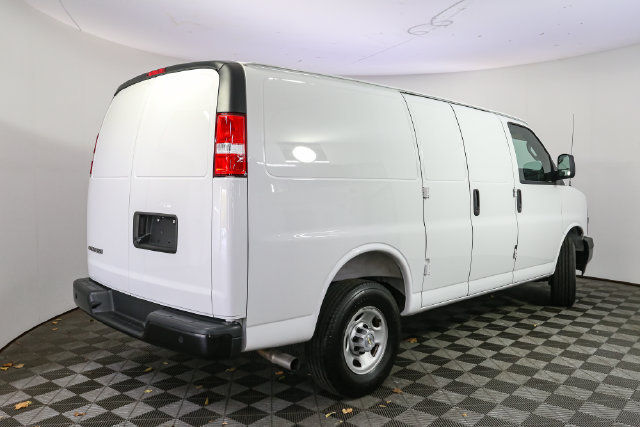 Used 2025 Chevrolet Express 2500 w/ Driver Convenience Package RWD image 11