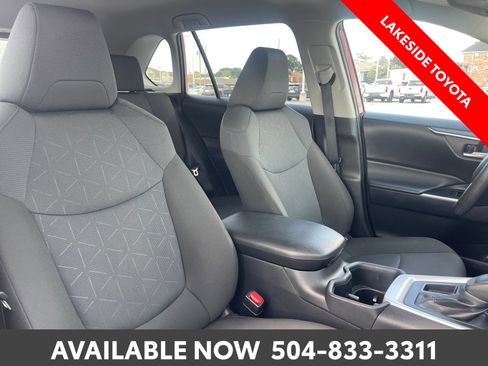 Certified 2025 Toyota RAV4 XLE FWD image 16