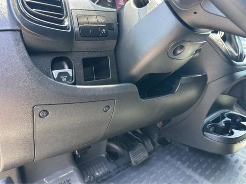 Used 2023 RAM ProMaster 2500 FWD image 31