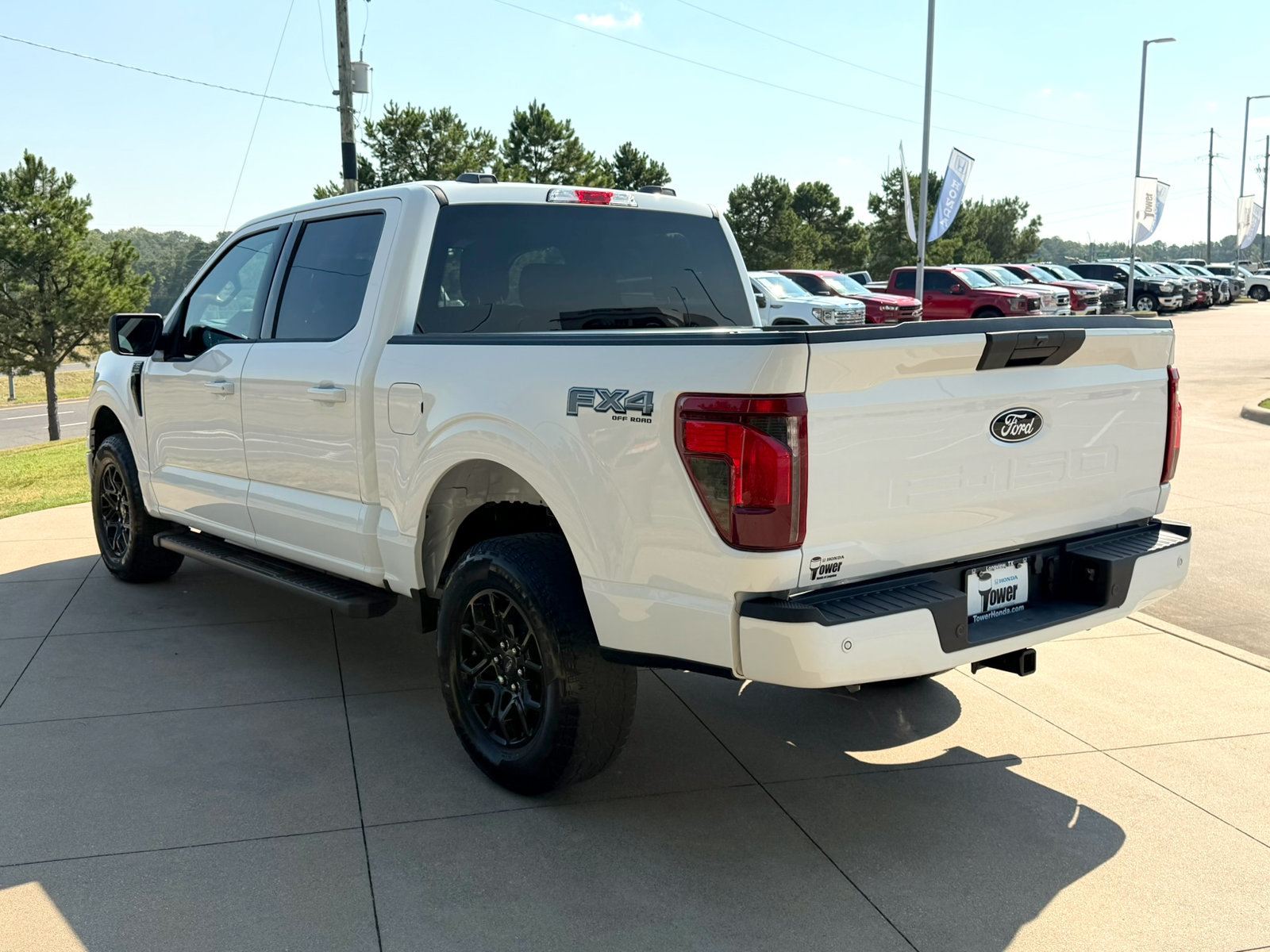 Used 2025 Ford F150 XLT w/ Equipment Group 301A Standard AWD/4WD image 4