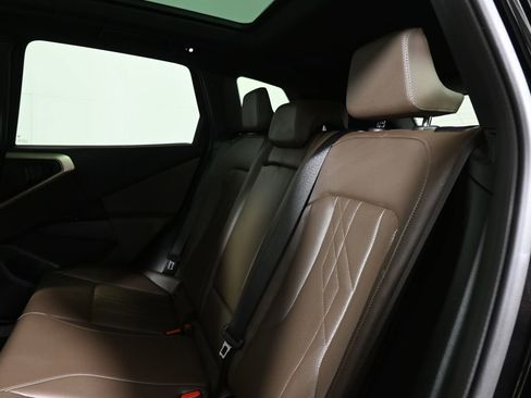 Certified 2025 BMW X3 xDrive30i w/ Premium Package image 4