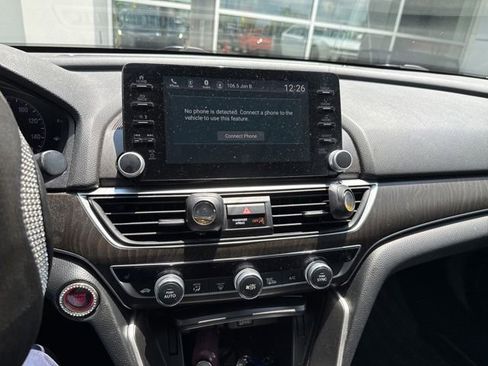 Used 2019 Honda Accord EX-L image 17