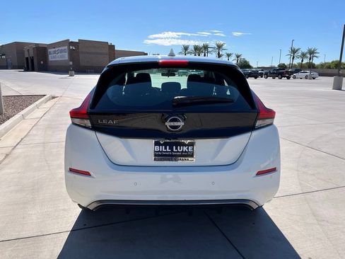 Used 2025 Nissan Leaf S FWD image 8