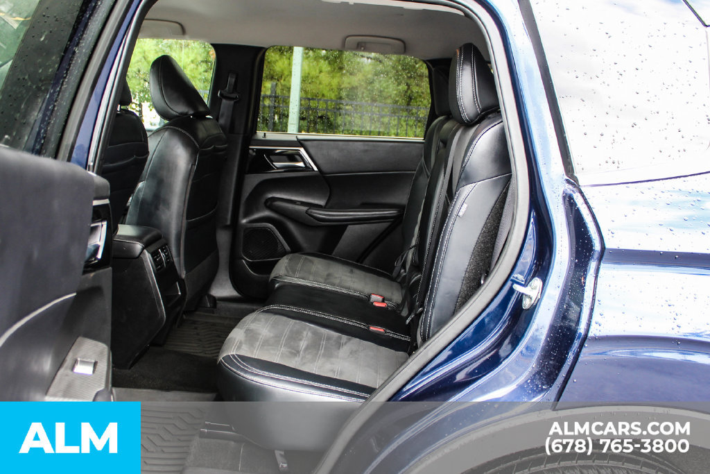 Used 2024 Mitsubishi Outlander SE FWD image 17