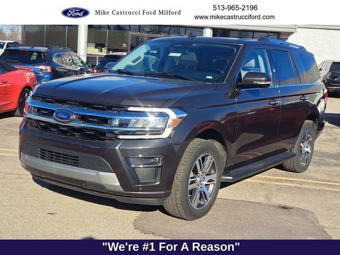 Used 2024 Ford Expedition Limited image 1