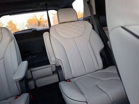 Certified 2022 Hyundai Palisade Calligraphy w/ Cargo Package image 20