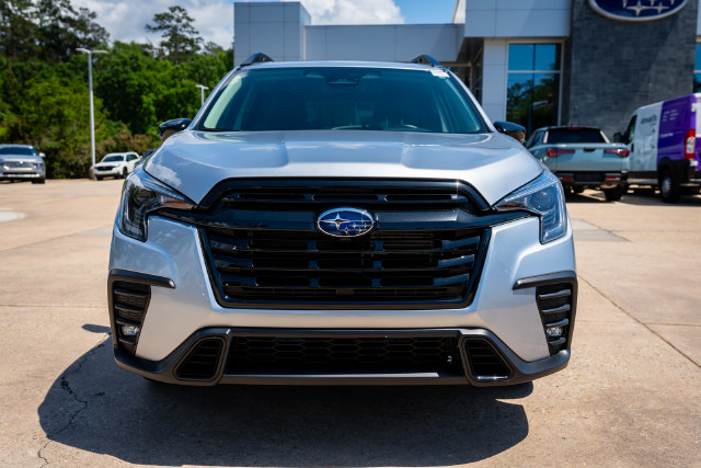 Used 2025 Subaru Ascent Onyx Edition AWD/4WD image 12