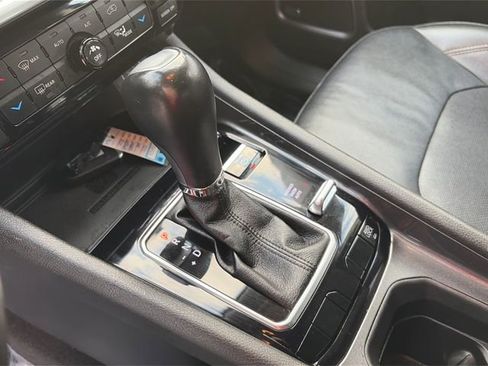 Used 2022 Jeep Compass Latitude w/ Sun and Sound Group AWD/4WD image 34