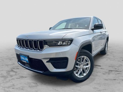 New 2025 Jeep Grand Cherokee Laredo X image 1