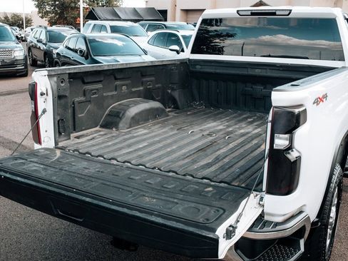 Used 2022 Chevrolet Silverado 2500 LTZ w/ Safety Package AWD/4WD image 45