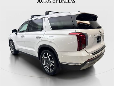 Used 2024 Hyundai Palisade Limited FWD image 9