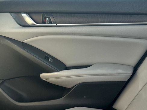 Certified 2019 Honda Accord EX-L image 14