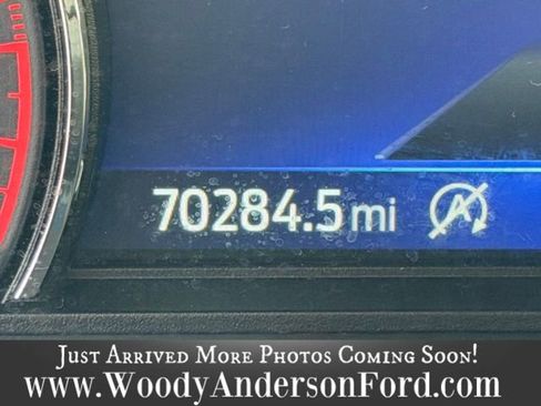 Used 2021 Ford Explorer XLT w/ Equipment Group 202A image 14