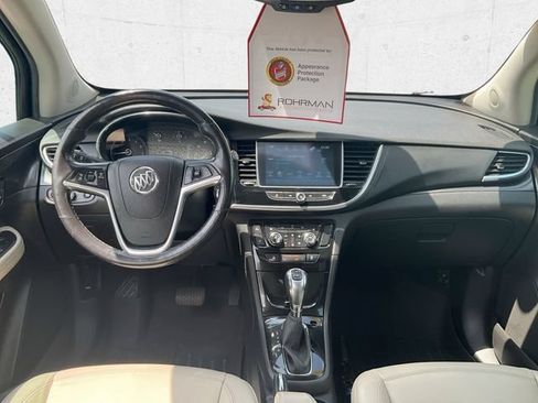 Used 2019 Buick Encore Essence w/ Experience Buick Package FWD image 12