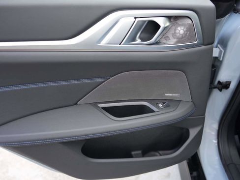 Certified 2025 BMW i4 xDrive40i image 18