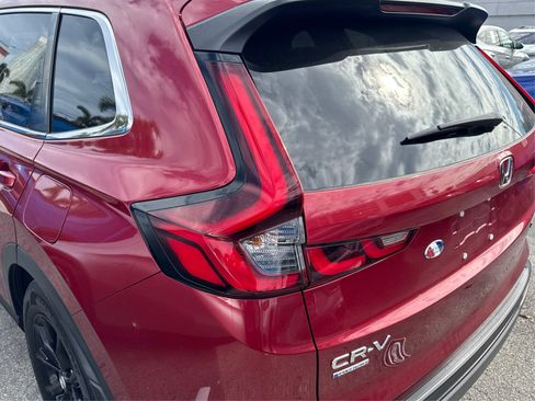 Used 2023 Honda CR-V Sport image 17