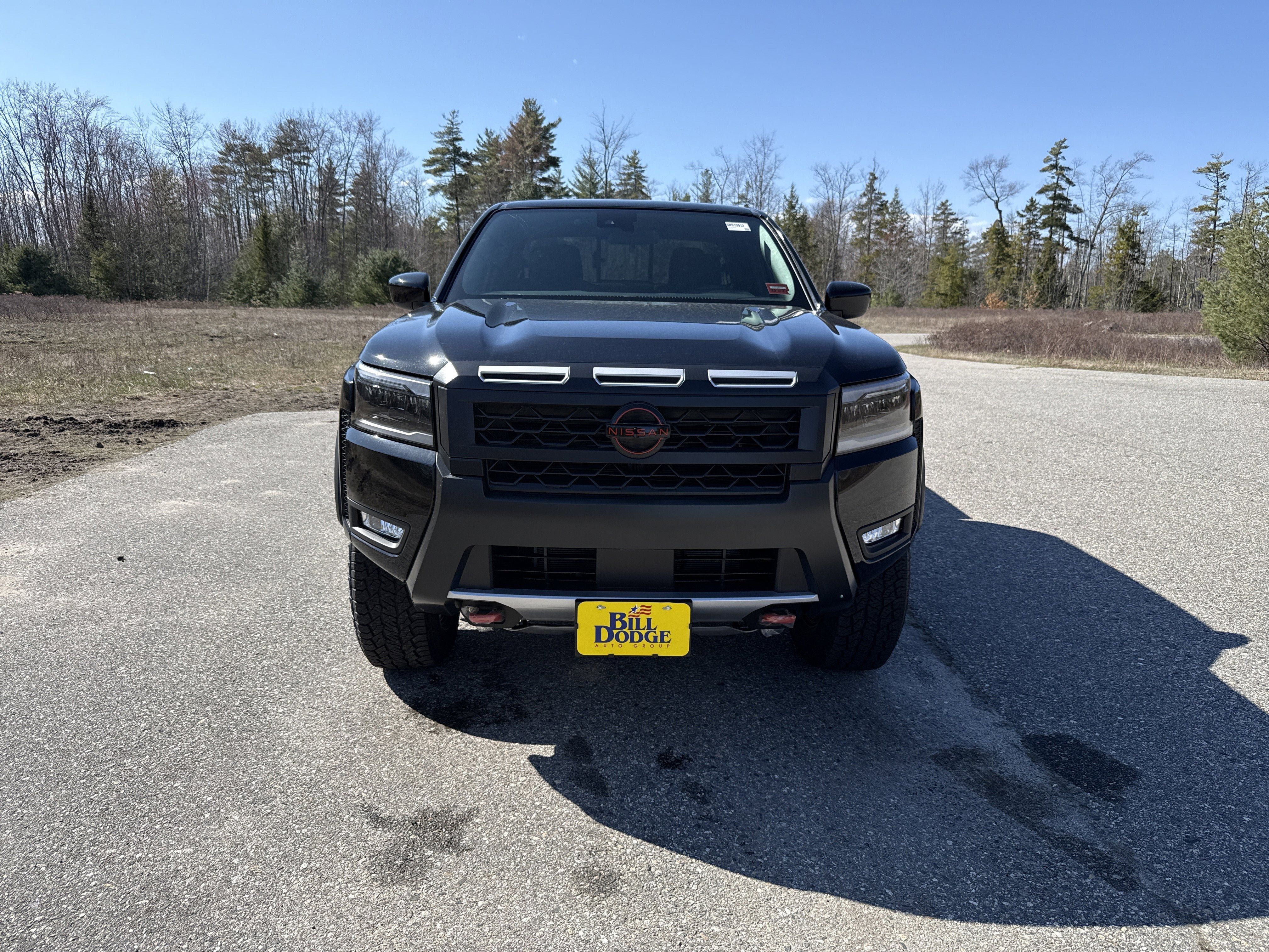 New 2026 Nissan Frontier PRO-4X w/ Tow Package AWD/4WD image 10
