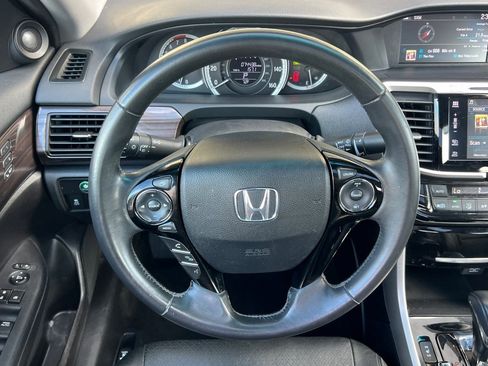 Used 2017 Honda Accord EX-L image 27