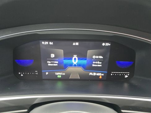 Certified 2023 Volkswagen Tiguan SE image 20