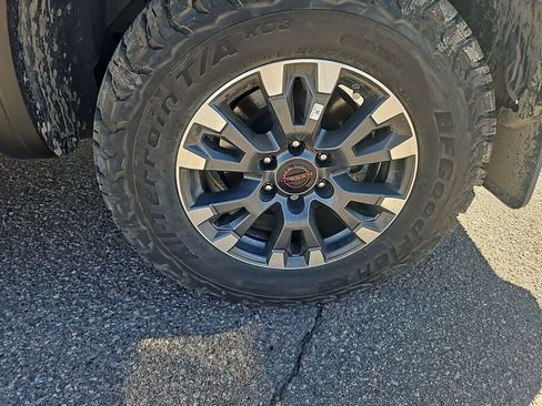 Used 2023 Nissan Titan PRO-4X w/ Pro-4x Utility Package image 23