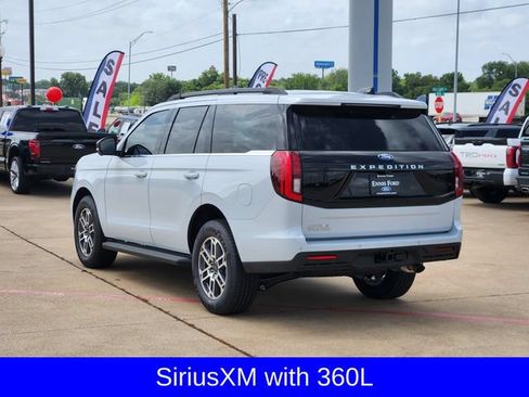 New 2026 Ford Expedition Active RWD image 7