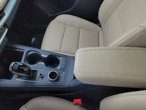 Certified 2024 Cadillac XT4 Premium Luxury w/ Active Safety Package FWD image 20