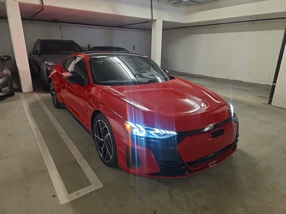 Used 2024 Audi RS e-tron GT w/ Carbon Performance Package AWD/4WD image 3