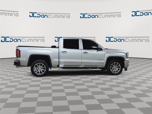 Used 2017 GMC Sierra 1500 Denali image 9