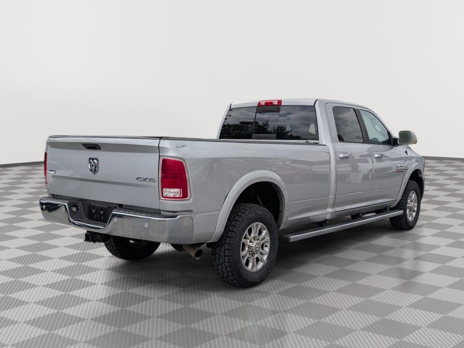Used 2016 RAM 3500 Laramie w/ Snow Chief Group AWD/4WD image 5